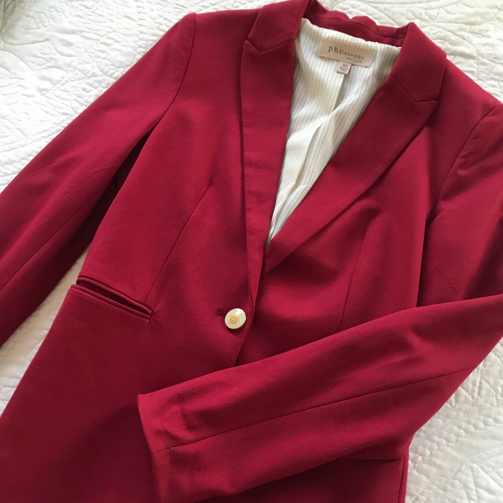 Adorable Barely worn brick red blazer